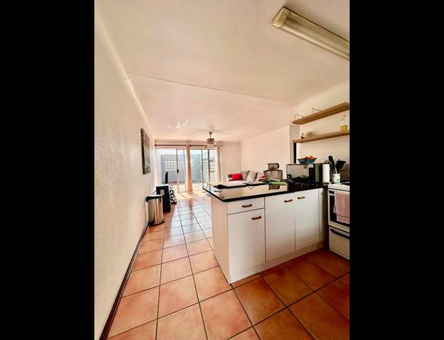 2 BEDROOM PROPERTY TO RENT IN MORNINGSIDE